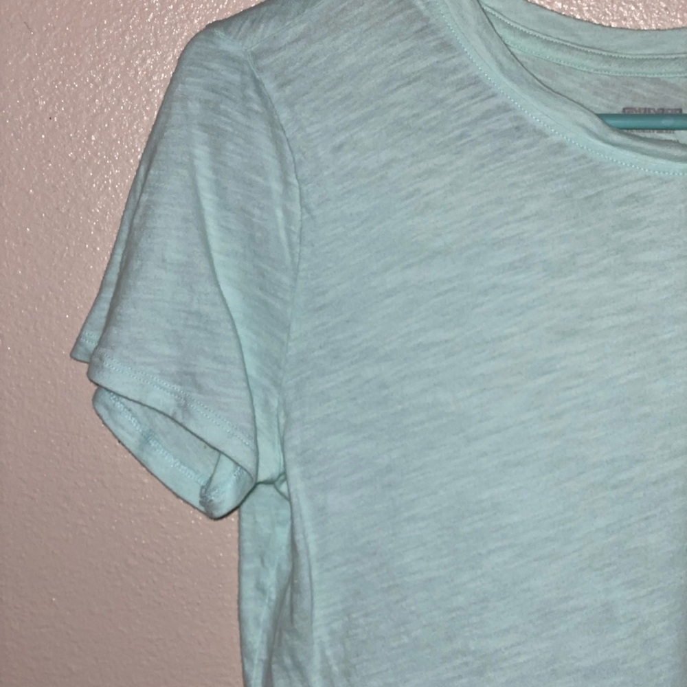 basic top 🌳 - Picture 3 of 3